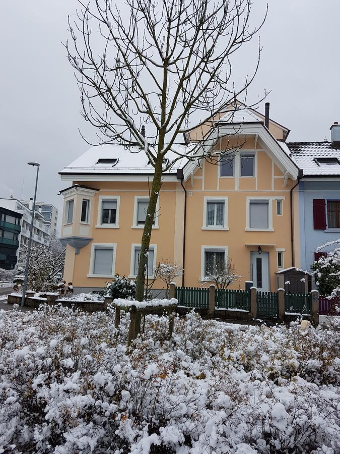 Niros Bed & Breakfast Birsfelden Dış mekan fotoğraf